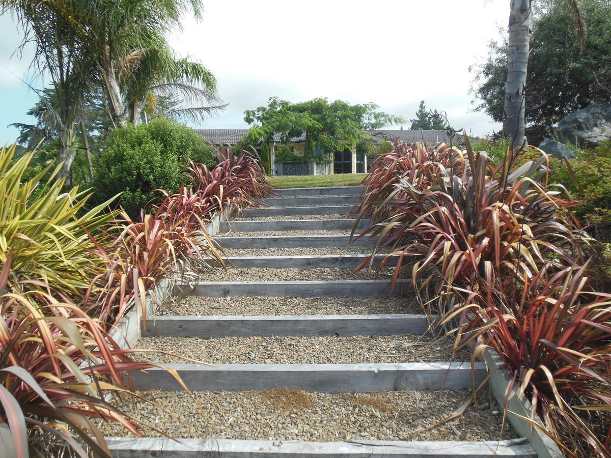 Silverdale Retreat Bed & Breakfast Orewa Luaran gambar