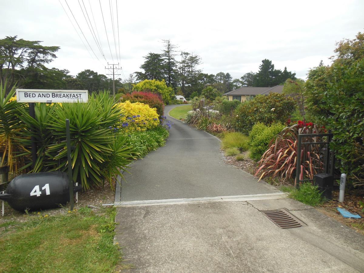 Silverdale Retreat Bed & Breakfast Orewa Luaran gambar